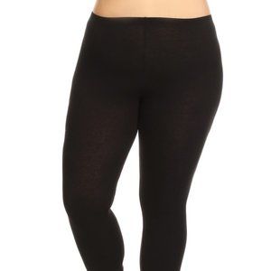 2 PC LOT PL 1X COTTON LEGGINGS CAPRI BLACK & WHITE